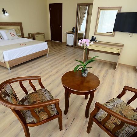 Hotel 725 B Batum Dış mekan fotoğraf