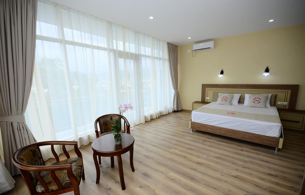 Hotel 725 B Batum Dış mekan fotoğraf