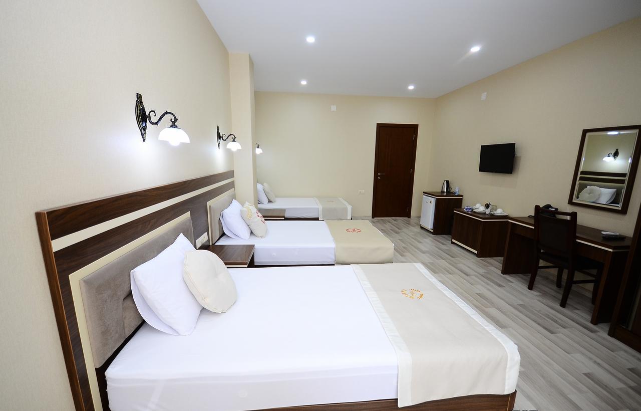 Hotel 725 B Batum Oda fotoğraf