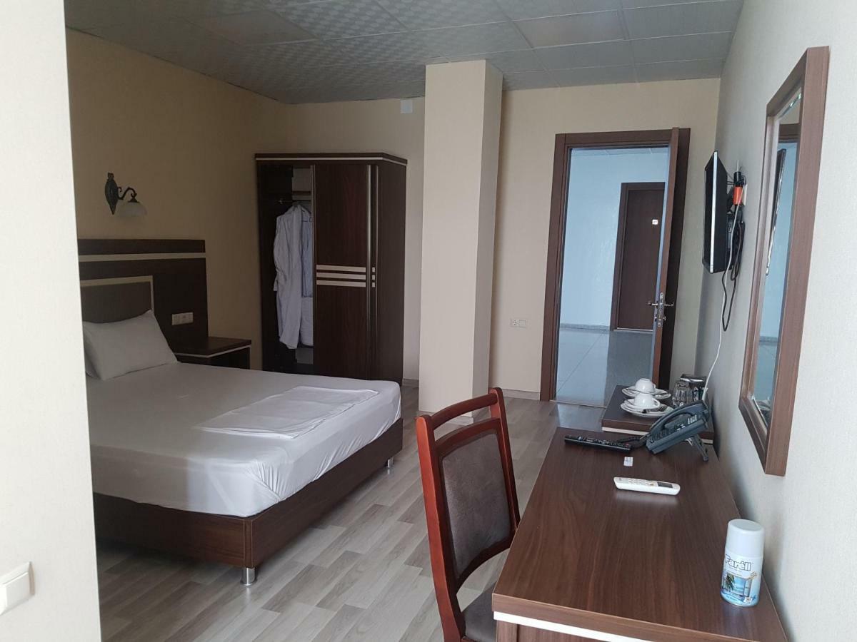 Hotel 725 B Batum Dış mekan fotoğraf